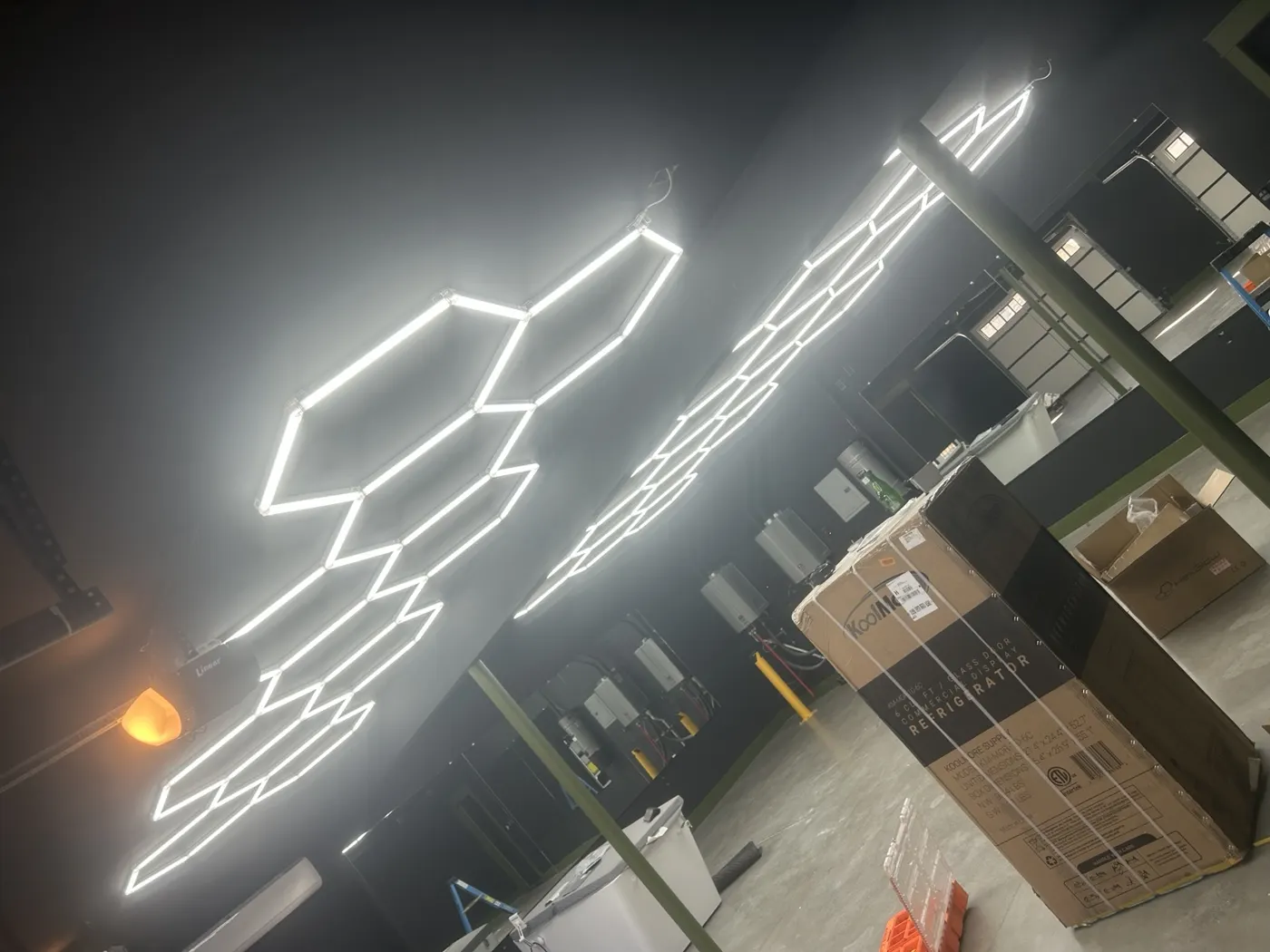 Commercial specialty lighting installation